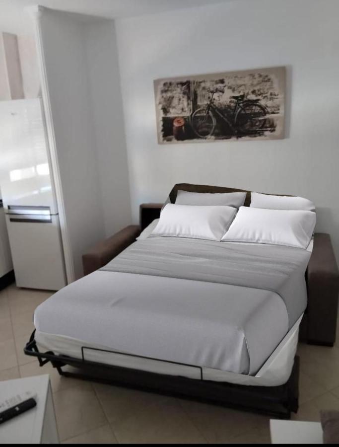 Torremolinos Apartament Center 1 Room Sun & Beach Exterior photo